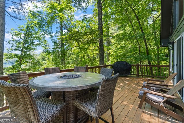 3250 Brandon Mill Road, Lakemont, GA 30552