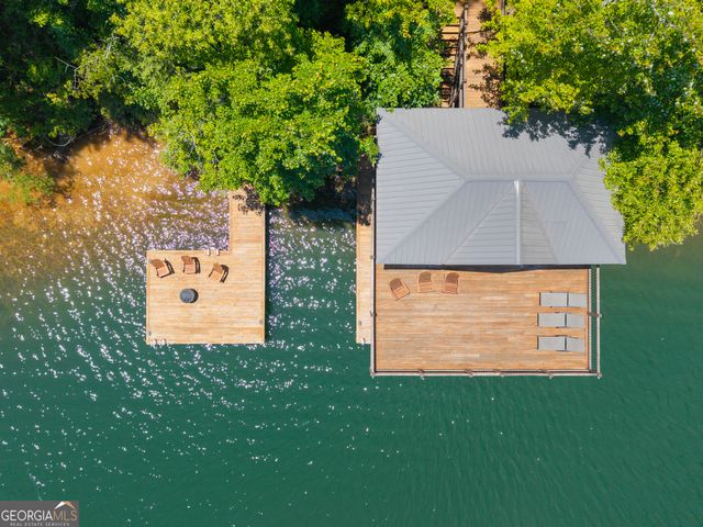 3250 Brandon Mill Road, Lakemont, GA 30552