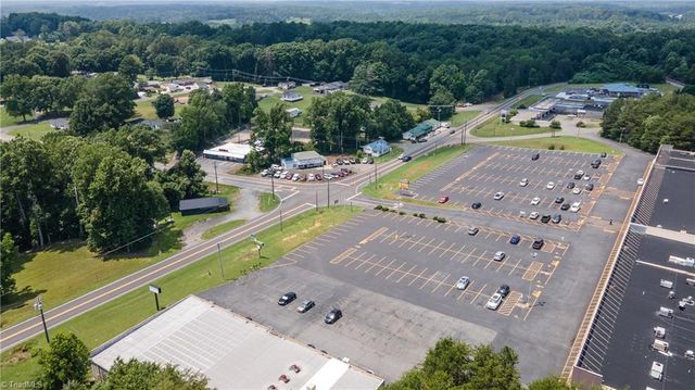 1020 NC Highway 65 W, Walnut Cove, NC 27052