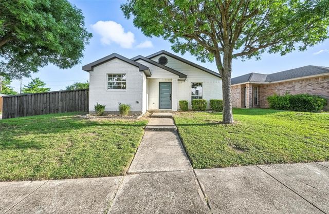 10215 Shelburne Drive, Dallas, TX 75227