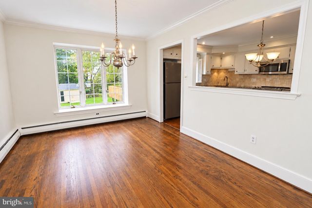 3016 BRAMBLING LN, Norristown, PA 19403