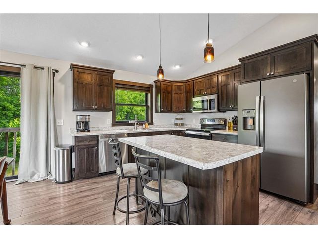 541 Prairie Road, New Richmond, WI 54017