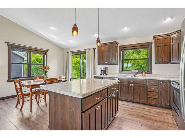 541 Prairie Road, New Richmond, WI 54017