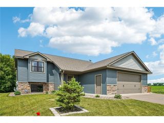 541 Prairie Road, New Richmond, WI 54017