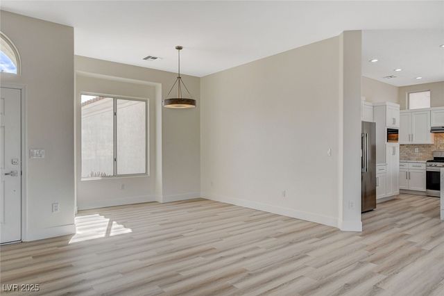 10100 Folsom Drive, Las Vegas, NV 89134