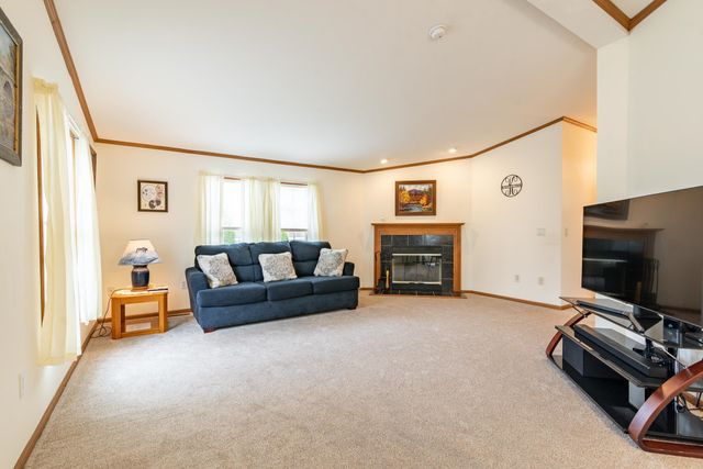 40 Ivy Lane, Farmington, NH 03835
