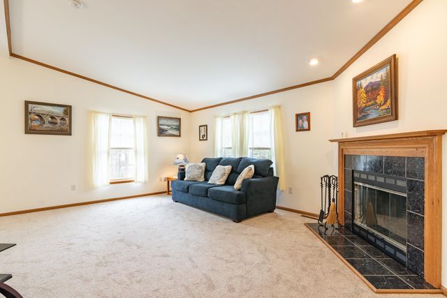 40 Ivy Lane, Farmington, NH 03835