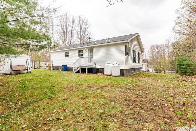 40 Ivy Lane, Farmington, NH 03835