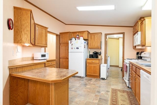 40 Ivy Lane, Farmington, NH 03835