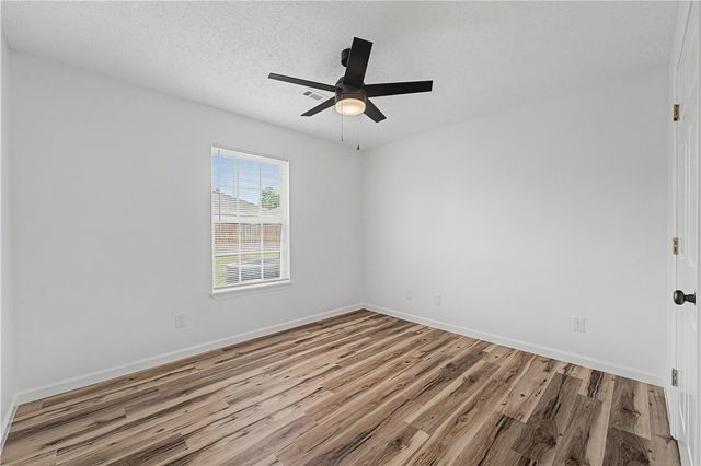 3306 SW Landau Court, Bentonville, AR 72712