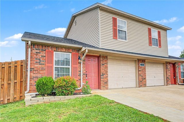 3306 SW Landau Court, Bentonville, AR 72712