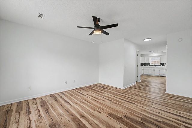 3306 SW Landau Court, Bentonville, AR 72712