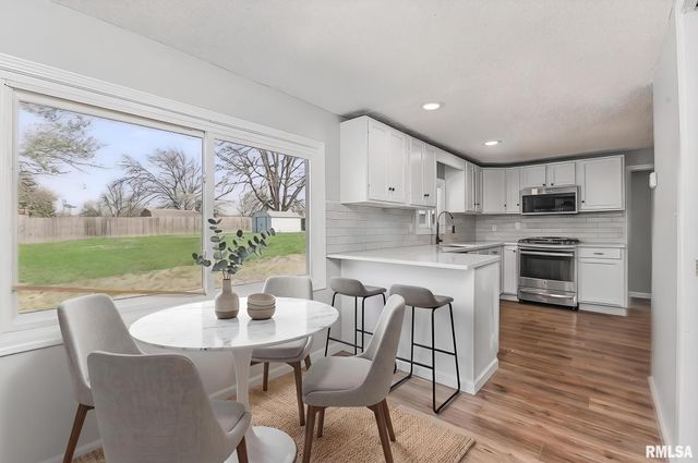 200 LILAC Lane, East Peoria, IL 61611