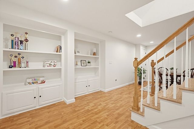 6 Forest Path, Hopedale, MA 01747
