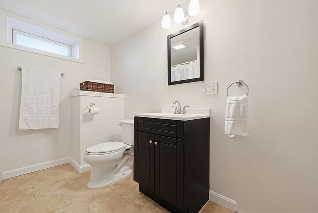 6 Forest Path, Hopedale, MA 01747