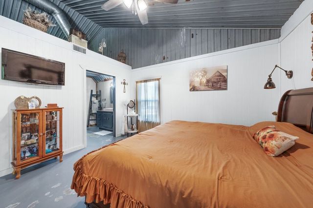 50 County Road 13200, Blossom, TX 75416