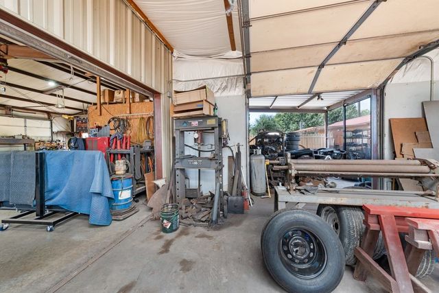 50 County Road 13200, Blossom, TX 75416