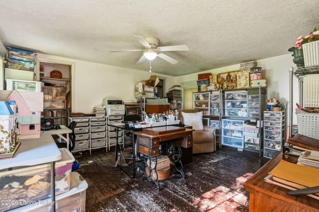 6123 W Highway 146, Crestwood, KY 40014