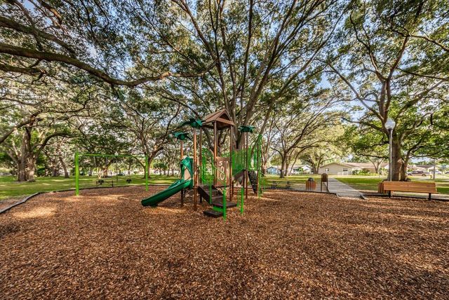 1614 DALE CIRCLE N, Dunedin, FL 34698