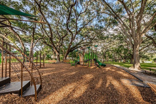 1614 DALE CIRCLE N, Dunedin, FL 34698