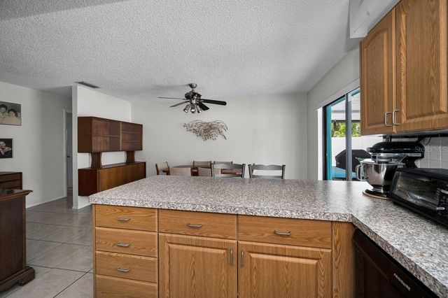 1614 DALE CIRCLE N, Dunedin, FL 34698