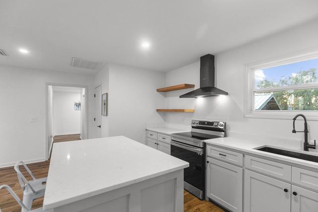 675 Limestone, Dothan, AL 36301