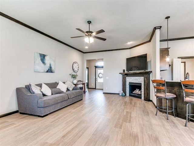 9432 NW 86th Street, Yukon, OK 73099