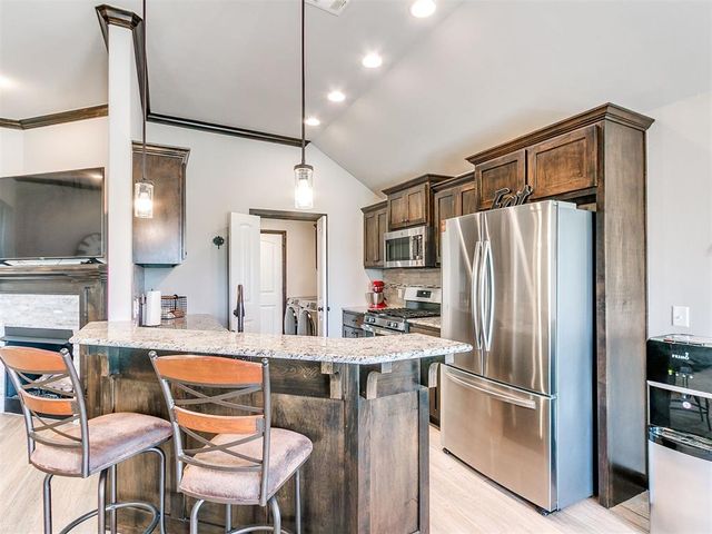 9432 NW 86th Street, Yukon, OK 73099
