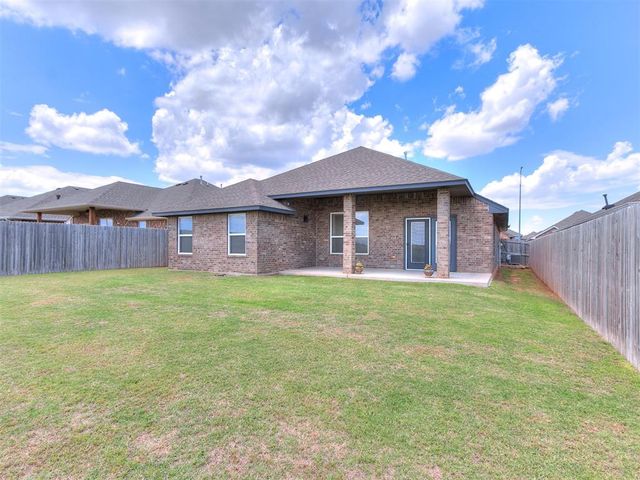 9432 NW 86th Street, Yukon, OK 73099