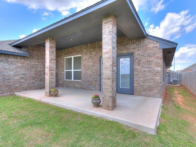 9432 NW 86th Street, Yukon, OK 73099