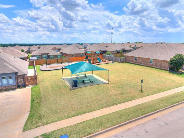 9432 NW 86th Street, Yukon, OK 73099