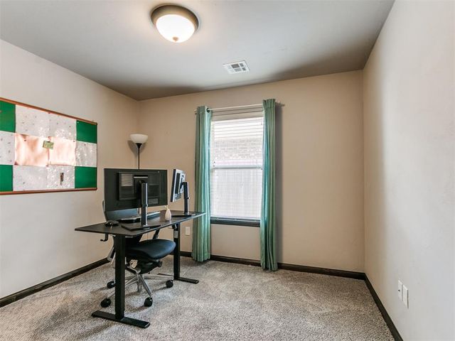 9432 NW 86th Street, Yukon, OK 73099