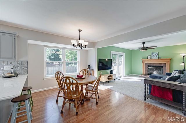 2920 Sherwood Drive, Florissant, MO 63031