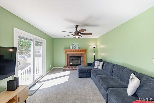 2920 Sherwood Drive, Florissant, MO 63031