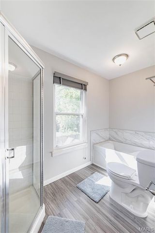 2920 Sherwood Drive, Florissant, MO 63031