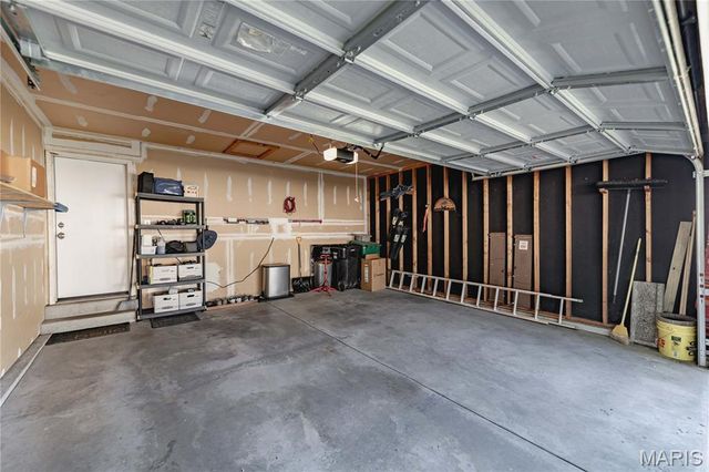 2920 Sherwood Drive, Florissant, MO 63031
