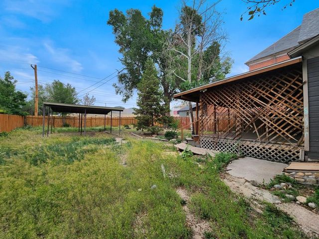715 E 8th St, Pueblo, CO 81001