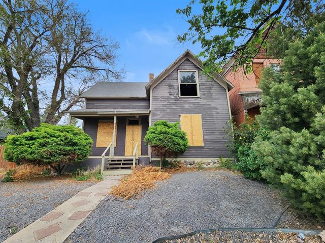 715 E 8th St, Pueblo, CO 81001