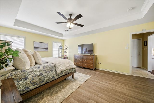 2006 Ravenstone Loop, College Station, TX 77845