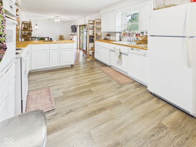 107 Tanglewood Drive, Anderson, IN 46012