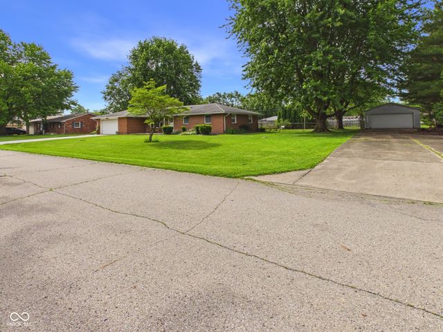 107 Tanglewood Drive, Anderson, IN 46012