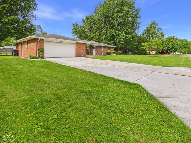 107 Tanglewood Drive, Anderson, IN 46012