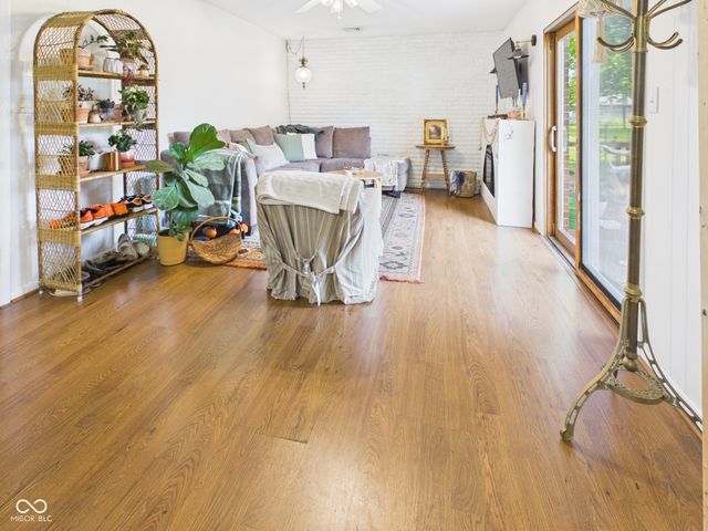 107 Tanglewood Drive, Anderson, IN 46012