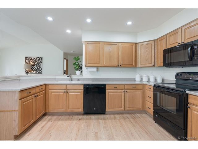 14155 W Warren Cir, Lakewood, CO 80228