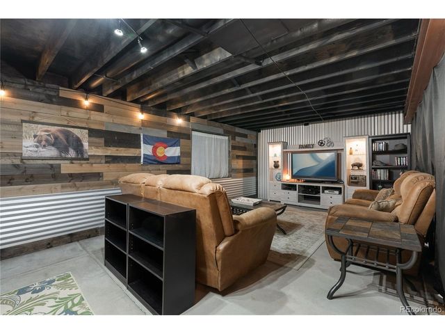 14155 W Warren Cir, Lakewood, CO 80228