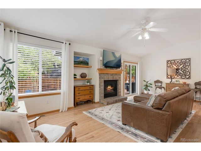 14155 W Warren Cir, Lakewood, CO 80228