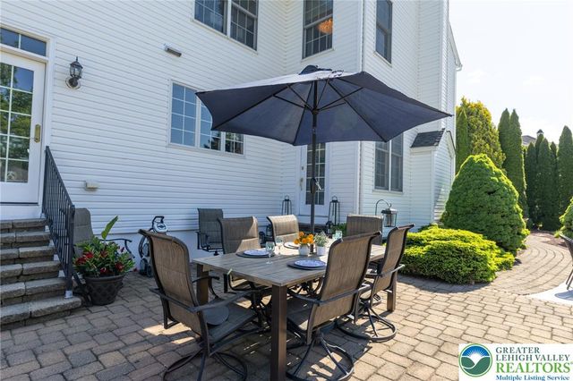 4508 Homestead Drive, Lower Nazareth Twp, PA 18064