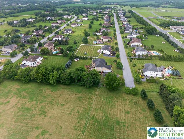 4508 Homestead Drive, Lower Nazareth Twp, PA 18064