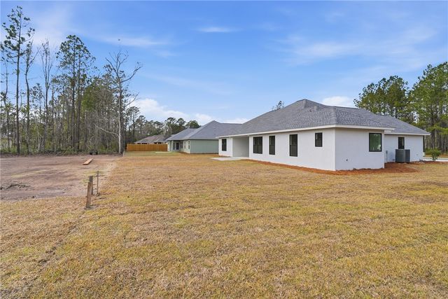 405 Country Walk Circle, Brunswick, GA 31525