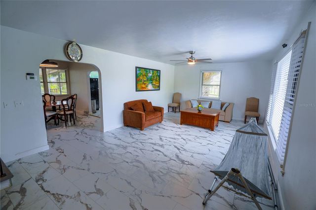 1208 N HALIFAX AVENUE, Daytona Beach, FL 32118